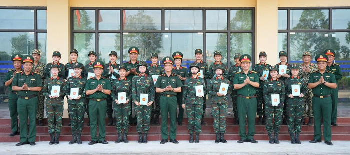 Những "bông hồng thép" đặc công sẵn sàng cho Lễ diễu binh, diễu hành 2/9- Ảnh 4. Những "bông hồng thép" đặc công sẵn sàng cho Lễ diễu binh, diễu hành 2/9- Ảnh 4.
