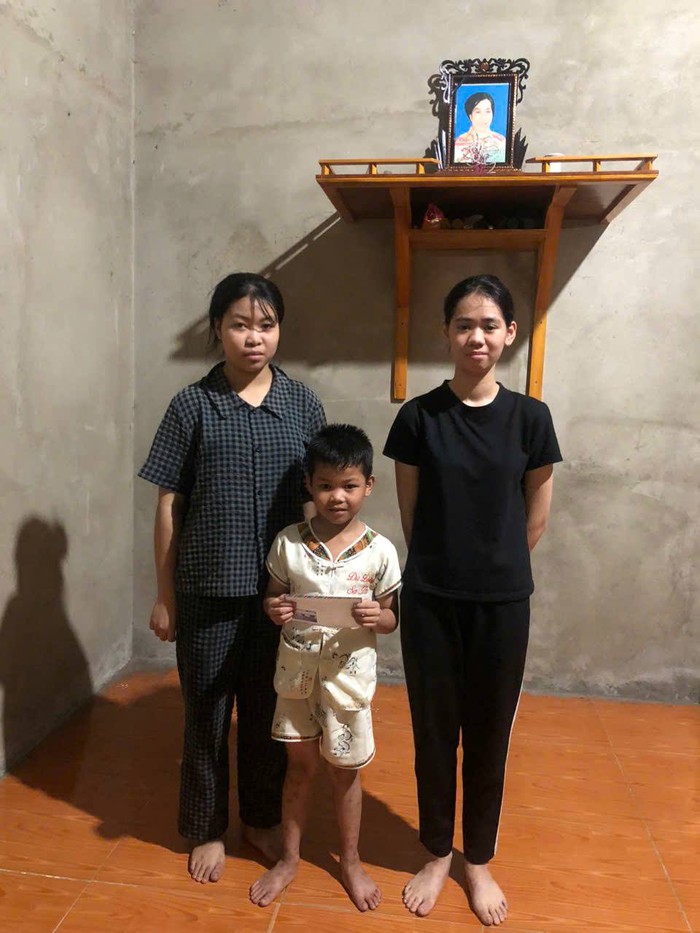 Lào Cai: Tiếp tục lan tỏa chương trình “Mẹ đỡ đầu” - Ảnh 2.