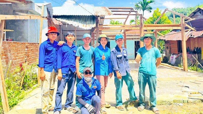 Thủ lĩnh Đoàn người dân tộc Giẻ Triêng biến trở ngại thành lợi thế- Ảnh 2. Thủ lĩnh Đoàn người dân tộc Giẻ Triêng biến trở ngại thành lợi thế- Ảnh 2.