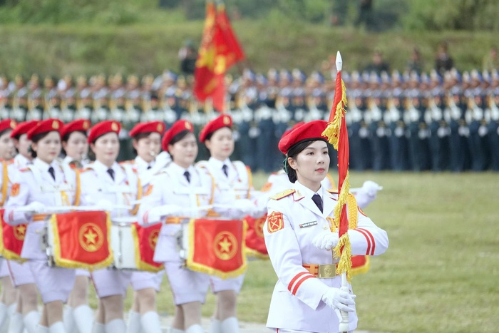 Gần 16.000 cán bộ, chiến sĩ Quân đội, Công an tổng hợp luyện diễu binh, diễu hành lần thứ hai - Ảnh 4. Gần 16.000 cán bộ, chiến sĩ Quân đội, Công an tổng hợp luyện diễu binh, diễu hành lần thứ hai - Ảnh 4.