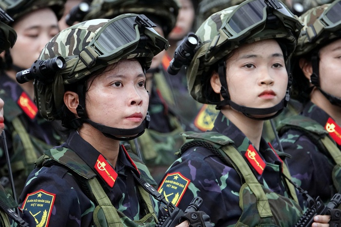 Gần 16.000 cán bộ, chiến sĩ Quân đội, Công an tổng hợp luyện diễu binh, diễu hành lần thứ hai - Ảnh 2. Gần 16.000 cán bộ, chiến sĩ Quân đội, Công an tổng hợp luyện diễu binh, diễu hành lần thứ hai - Ảnh 2.