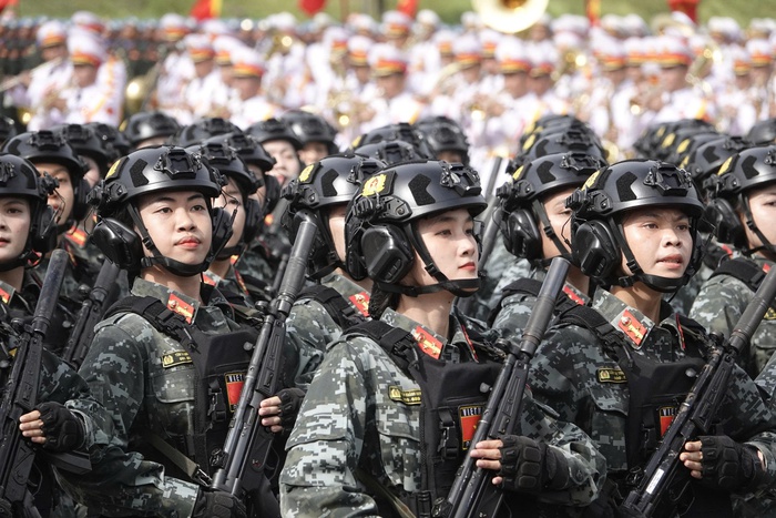 Gần 16.000 cán bộ, chiến sĩ Quân đội, Công an tổng hợp luyện diễu binh, diễu hành lần thứ hai - Ảnh 5. Gần 16.000 cán bộ, chiến sĩ Quân đội, Công an tổng hợp luyện diễu binh, diễu hành lần thứ hai - Ảnh 5.