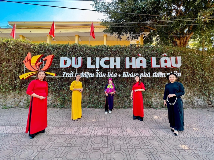 Quảng Ninh triển khai nhiều giải pháp đưa khách du lịch trở lại sau sự cố lật tàu trên Vịnh Hạ Long- Ảnh 4.