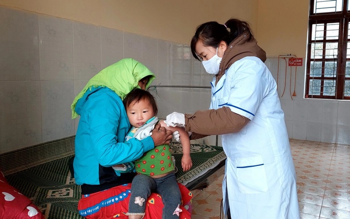 Tái thiết y tế cơ sở để người dân không quay lưng- Ảnh 1. Tái thiết y tế cơ sở để người dân không quay lưng- Ảnh 1.