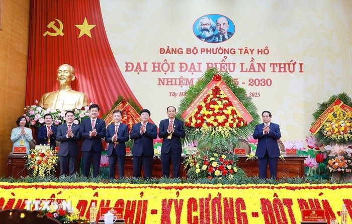 Thủ tướng: Xây dựng phường Tây Hồ kiểu mẫu, đi đầu trên tất cả các lĩnh vực- Ảnh 3.