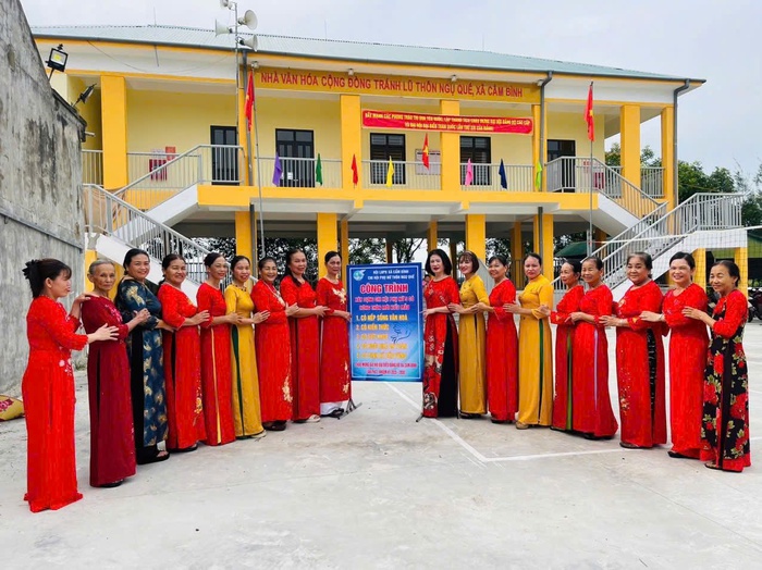 Phụ nữ Cẩm Bình sôi nổi nhiều hoạt động chào mừng Đại hội Đảng bộ xã lần thứ nhất- Ảnh 2.