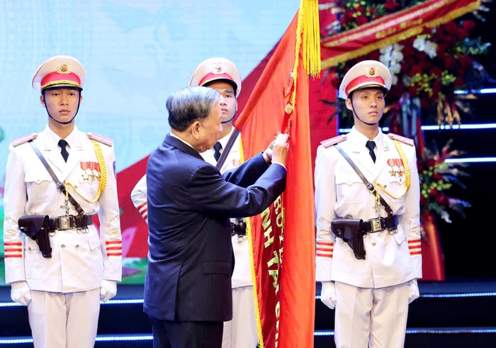 Tổng Bí thư: Ngành Tài chính phải tiên phong, đổi mới, vì một Việt Nam phồn vinh- Ảnh 4.