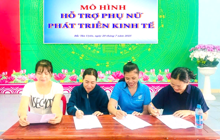 Đề xuất nâng hạn mức vốn vay tạo việc làm, thêm cơ hội phát triển kinh tế cho phụ nữ- Ảnh 2. Đề xuất nâng hạn mức vốn vay tạo việc làm, thêm cơ hội phát triển kinh tế cho phụ nữ- Ảnh 2.