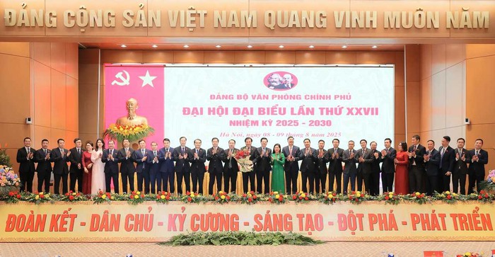 Văn phòng Chính phủ phải tiên phong đổi mới tư duy và không ngừng sáng tạo- Ảnh 4. Văn phòng Chính phủ phải tiên phong đổi mới tư duy và không ngừng sáng tạo- Ảnh 4.