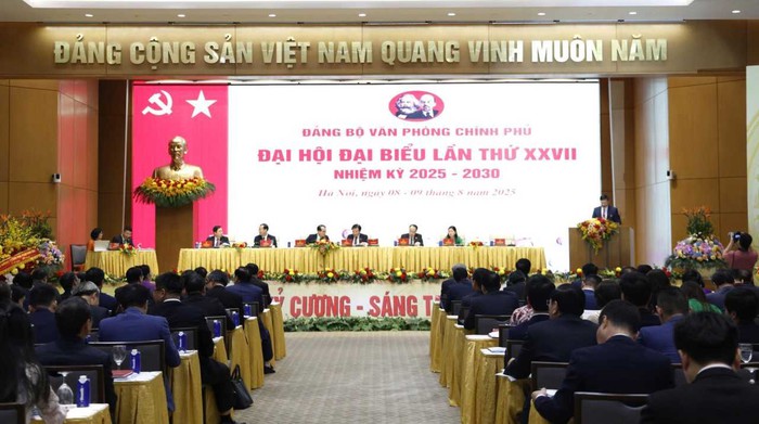 Văn phòng Chính phủ phải tiên phong đổi mới tư duy và không ngừng sáng tạo- Ảnh 1. Văn phòng Chính phủ phải tiên phong đổi mới tư duy và không ngừng sáng tạo- Ảnh 1.