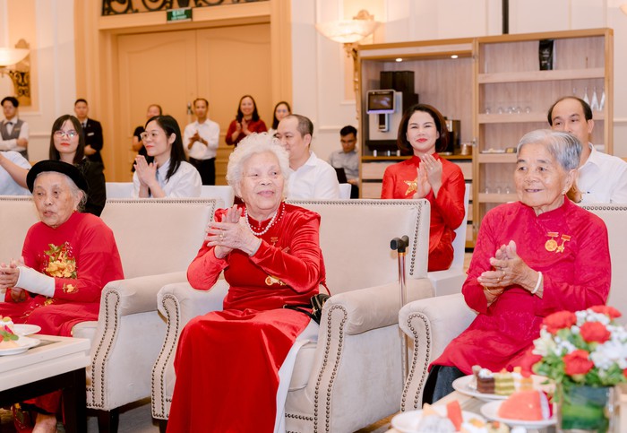 Hà Nội tri ân Mẹ Việt Nam Anh hùng và Người có công dịp Quốc khánh 2/9- Ảnh 2. Hà Nội tri ân Mẹ Việt Nam Anh hùng và Người có công dịp Quốc khánh 2/9- Ảnh 2.
