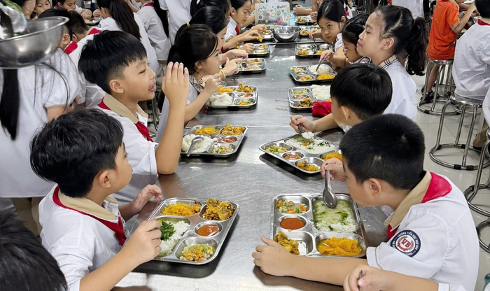 Hà Nội: Sở Y tế có thể kiểm tra đột xuất bữa ăn bán trú- Ảnh 1.