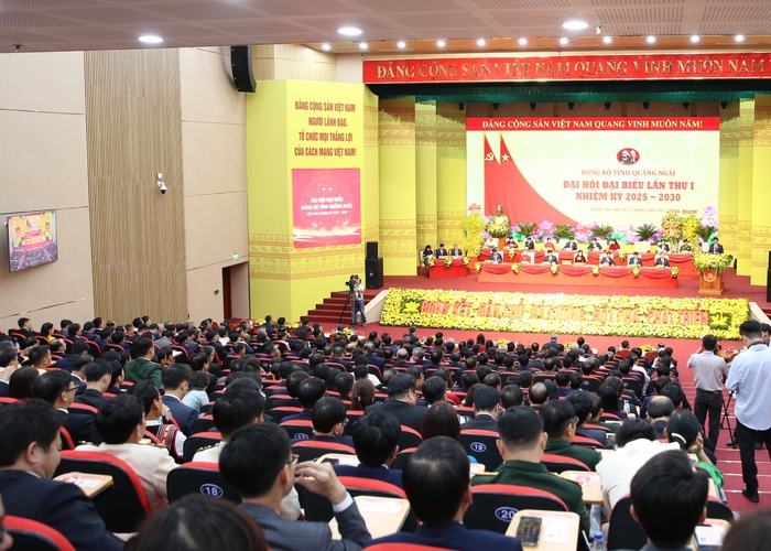 Đại hội đảng bộ cấp tỉnh đầu tiên trong cả nước được tổ chức- Ảnh 1. Đại hội đảng bộ cấp tỉnh đầu tiên trong cả nước được tổ chức- Ảnh 1.