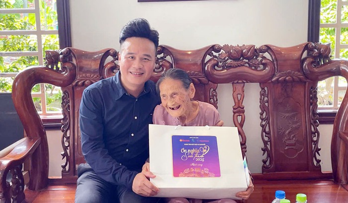 Mỗi việc nhỏ trong "Ơn nghĩa sinh thành 2025" đều hướng đến tri ân các bậc tiền nhân có công với đất nước - Ảnh 5. Mỗi việc nhỏ trong "Ơn nghĩa sinh thành 2025" đều hướng đến tri ân các bậc tiền nhân có công với đất nước - Ảnh 5.