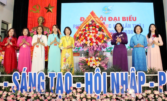 Phụ nữ Ngọc Hồi quyết tâm chuyển đổi số toàn diện hoạt động Hội- Ảnh 3. Phụ nữ Ngọc Hồi quyết tâm chuyển đổi số toàn diện hoạt động Hội- Ảnh 3.