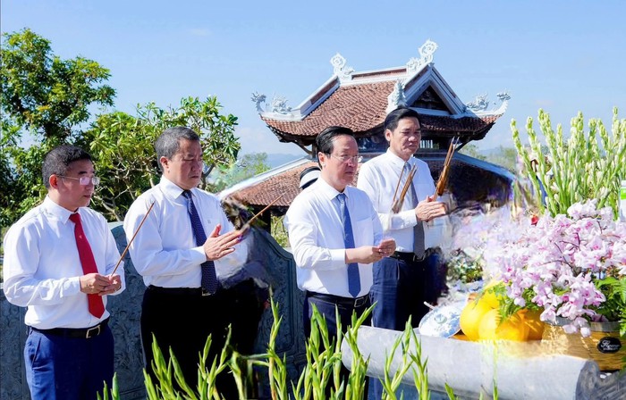 Trang trọng Lễ giỗ Chủ tịch Hồ Chí Minh lần thứ 56 tại Nghệ An- Ảnh 1.