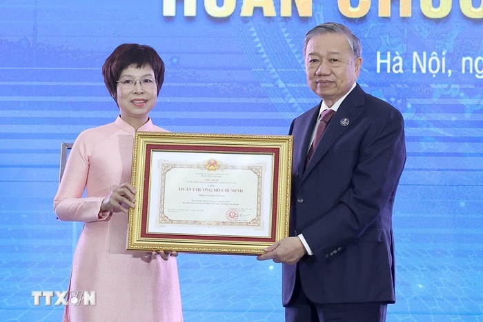 Thông tấn xã Việt Nam đón nhận Huân chương Hồ Chí Minh, quyết tâm tiên phong trên mặt trận thông tin- Ảnh 5.