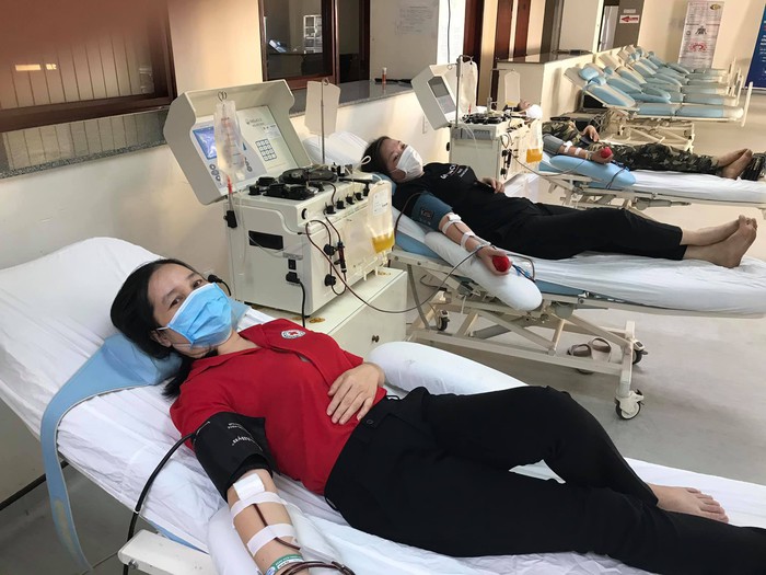 Chủ tịch Hội LHPN phường 115 lần hiến máu cứu người- Ảnh 2. Chủ tịch Hội LHPN phường 115 lần hiến máu cứu người- Ảnh 2.