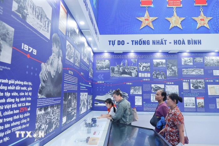 Triển lãm thành tựu đất nước: Trọn vẹn hành trình 80 năm dựng xây và phát triển của dân tộc- Ảnh 2. Triển lãm thành tựu đất nước: Trọn vẹn hành trình 80 năm dựng xây và phát triển của dân tộc- Ảnh 2.