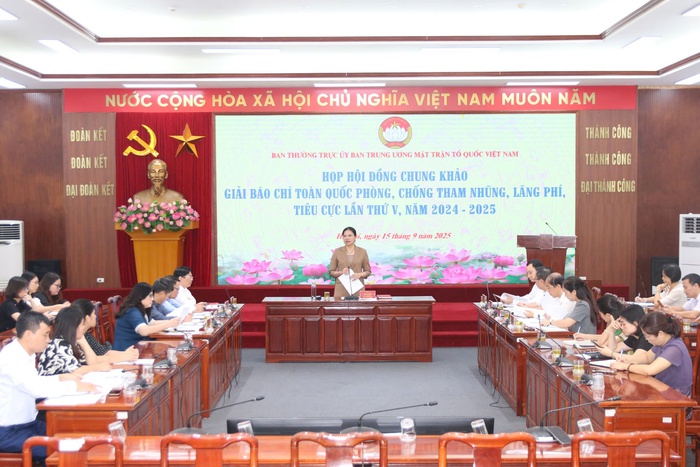 91 tác phẩm vào Chung khảo Giải báo chí toàn quốc phòng, chống tham nhũng, lãng phí, tiêu cực lần thứ V- Ảnh 3. 91 tác phẩm vào Chung khảo Giải báo chí toàn quốc phòng, chống tham nhũng, lãng phí, tiêu cực lần thứ V- Ảnh 3.