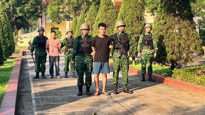 Bắt giữ nhóm đối tượng tổ chức cho người khác nhập cảnh trái phép vào Việt Nam- Ảnh 1.