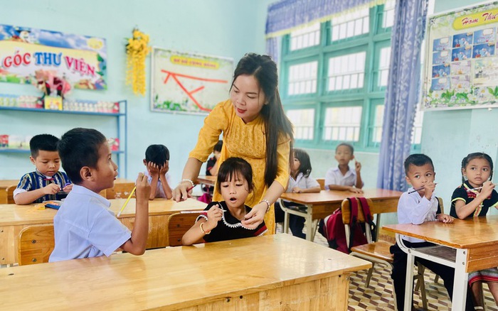 Bảo đảm mọi đối tượng thụ hưởng đều được tiếp cận kịp thời chính sách miễn học phí, hỗ trợ bữa ăn trưa- Ảnh 1.