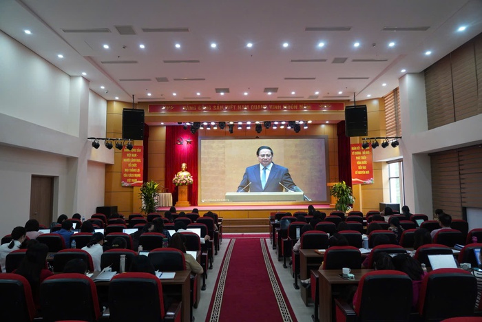 Thủ tướng: Nghị quyết số 71 khai thông điểm nghẽn, chấn hưng giáo dục- Ảnh 4.