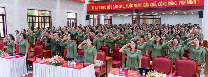Hội Phụ nữ Công an nhân dân: Tập huấn tổ chức Đại hội cho gần 300 cán bộ Hội- Ảnh 1.