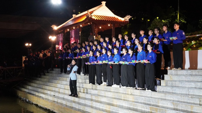 Bến phà Long Đại - nơi khắc ghi bản anh hùng ca tuổi trẻ- Ảnh 2. Bến phà Long Đại - nơi khắc ghi bản anh hùng ca tuổi trẻ- Ảnh 2.