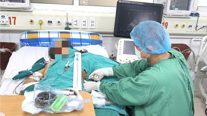 Cụ bà nguy kịch sau khi tiêm thuốc giảm đau tại cơ sở y tế- Ảnh 2.