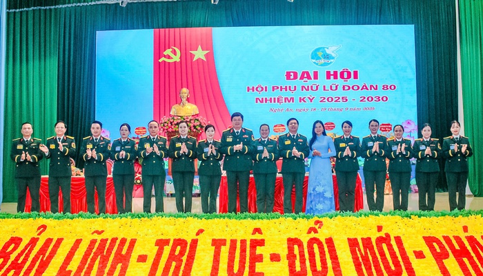 Hội Phụ nữ Lữ đoàn 80 tổ chức thành công Đại hội làm điểm trước toàn quân- Ảnh 7. Hội Phụ nữ Lữ đoàn 80 tổ chức thành công Đại hội làm điểm trước toàn quân- Ảnh 7.
