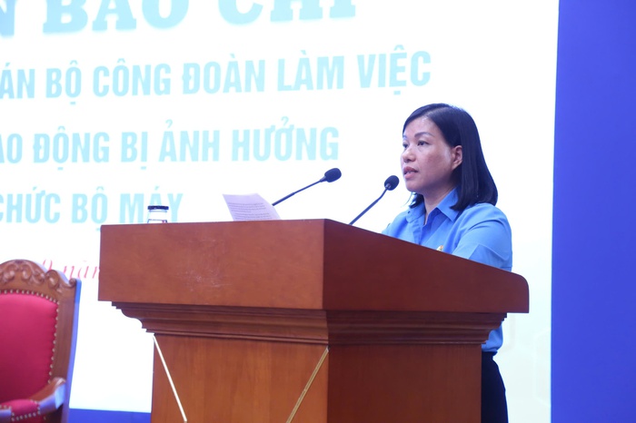 Hơn 400 tỷ đồng hỗ trợ cán bộ công đoàn bị ảnh hưởng do sắp xếp tổ chức bộ máy- Ảnh 1. Hơn 400 tỷ đồng hỗ trợ cán bộ công đoàn bị ảnh hưởng do sắp xếp tổ chức bộ máy- Ảnh 1.