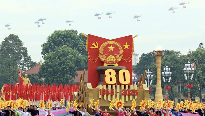 Nhìn lại Lễ diễu binh, diễu hành 80 năm Quốc khánh: Tự hào 2 tiếng Việt Nam- Ảnh 1. Nhìn lại Lễ diễu binh, diễu hành 80 năm Quốc khánh: Tự hào 2 tiếng Việt Nam- Ảnh 1.