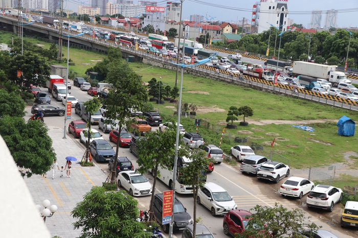 Trung tâm Triển lãm Việt Nam thu hút hàng trăm nghìn lượt người thăm quan mỗi ngày- Ảnh 1. Trung tâm Triển lãm Việt Nam thu hút hàng trăm nghìn lượt người thăm quan mỗi ngày- Ảnh 1.