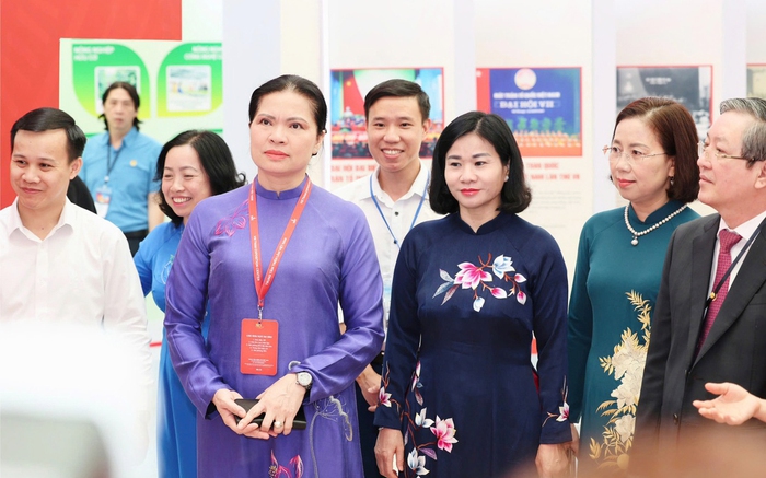 Phụ nữ Việt Nam mang tinh thần Cách mạng Tháng Tám vào kỷ nguyên mới- Ảnh 3. Phụ nữ Việt Nam mang tinh thần Cách mạng Tháng Tám vào kỷ nguyên mới- Ảnh 3.