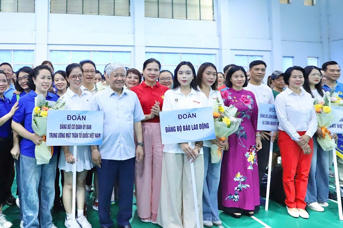 Sôi nổi Lễ khai mạc Hội thao chào mừng Đại hội Đảng bộ MTTQ, các đoàn thể Trung ương lần thứ I- Ảnh 4.