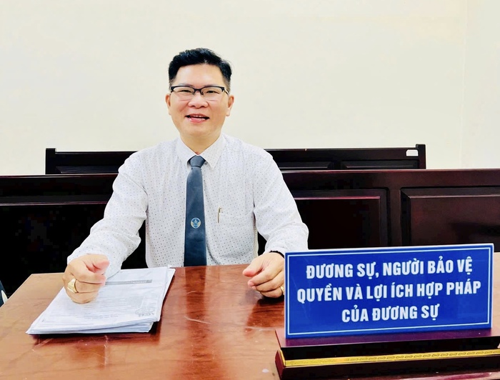 Vụ nam sinh lớp 7 tấn công cô giáo: Người phát tán clip có thể bị xử lý
- Ảnh 1.
Vụ nam sinh lớp 7 tấn công cô giáo: Người phát tán clip có thể bị xử lý
- Ảnh 1.