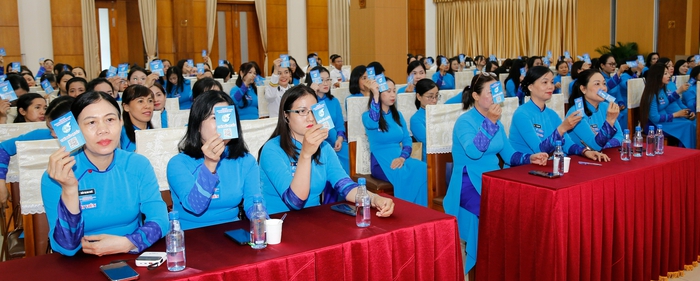 Phấn đấu tăng tỷ lệ nữ lãnh đạo, quản lý Công ty cổ phần kho vận Tân Cảng- Ảnh 1. Phấn đấu tăng tỷ lệ nữ lãnh đạo, quản lý Công ty cổ phần kho vận Tân Cảng- Ảnh 1.