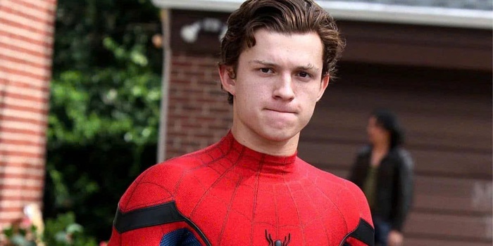 Tom Holland nhập viện khẩn cấp vì chấn động não khi quay phim Spider-Man- Ảnh 1. Tom Holland nhập viện khẩn cấp vì chấn động não khi quay phim Spider-Man- Ảnh 1.