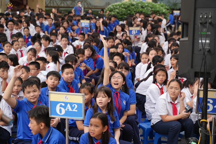"Thắp sáng đam mê": Tôn vinh các nhà khoa học nữ, khơi nguồn ước mơ cho thế hệ trẻ- Ảnh 4. "Thắp sáng đam mê": Tôn vinh các nhà khoa học nữ, khơi nguồn ước mơ cho thế hệ trẻ- Ảnh 4.