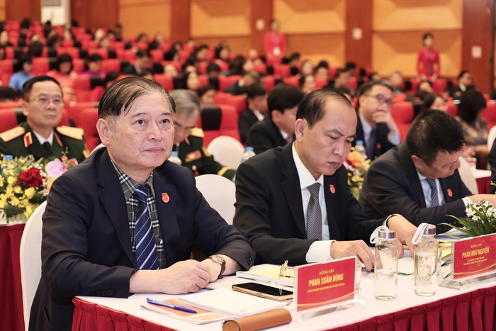 Giải pháp đẩy mạnh phong trào học tập suốt đời trong Nhân dân đáp ứng yêu cầu thời kỳ mới- Ảnh 1. Giải pháp đẩy mạnh phong trào học tập suốt đời trong Nhân dân đáp ứng yêu cầu thời kỳ mới- Ảnh 1.