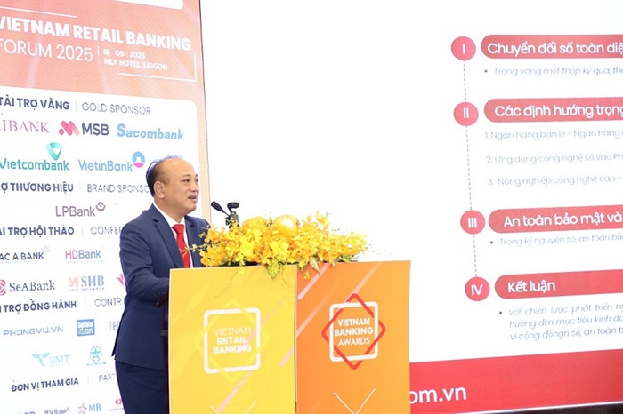 Agribank khẳng định vị thế tiên phong trong kỷ nguyên số tại Diễn đàn Ngân hàng Bán lẻ Việt Nam 2025- Ảnh 2.