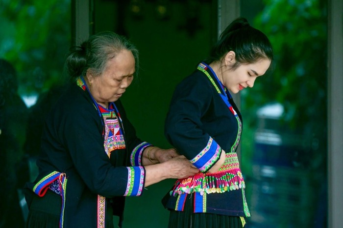 Giới trẻ người Mông ứng dụng công nghệ số bảo tồn, lan tỏa văn hóa truyền thống- Ảnh 1.