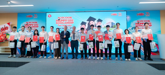 Acecook happy scholarship 2025: Lan toả hạnh phúc, chắp cánh ước mơ cho học sinh, sinh viên- Ảnh 1.