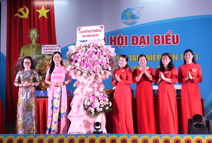 Phó Chủ tịch Thường trực Hội LHPN Việt Nam dự Đại hội phụ nữ điểm của tỉnh Đồng Nai- Ảnh 2.