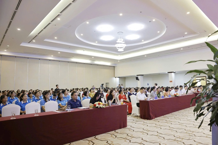 Gia đình đóng vai trò then chốt trong xây dựng văn hóa tham gia giao thông - Ảnh 2.