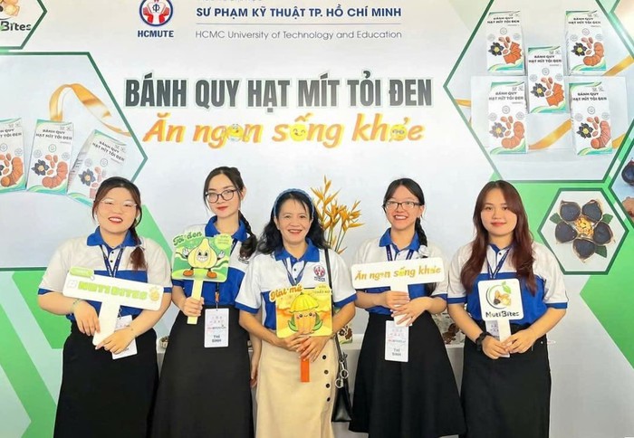 Bánh quy làm từ hạt mít và tỏi đen dành cho người bị tiểu đường- Ảnh 1.