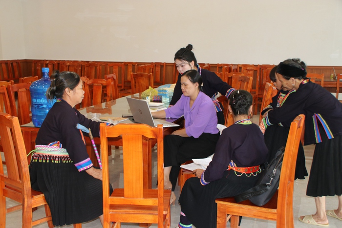 Bảo tồn, phát huy văn hóa người Mông thông qua các lớp truyền dạy tại cộng đồng- Ảnh 1.