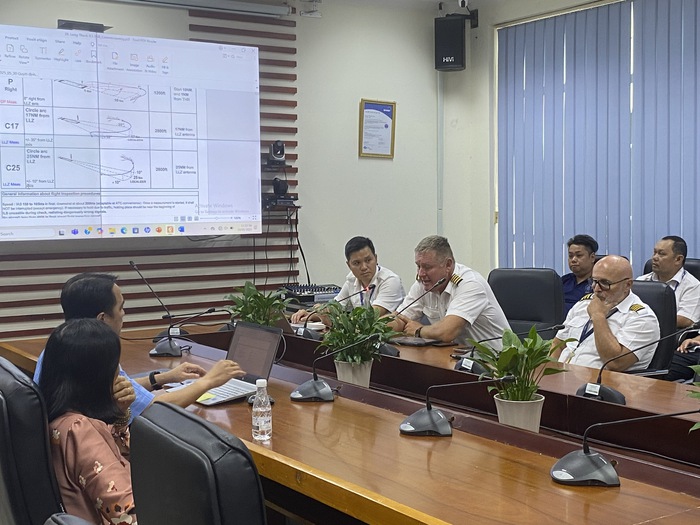 Thực hiện bay kiểm tra hiệu chuẩn tại sân bay Long Thành- Ảnh 3.