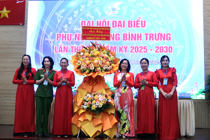 Hội LHPN phường Bình Trưng (TPHCM) quyết tâm chuyển đổi số toàn diện- Ảnh 1.